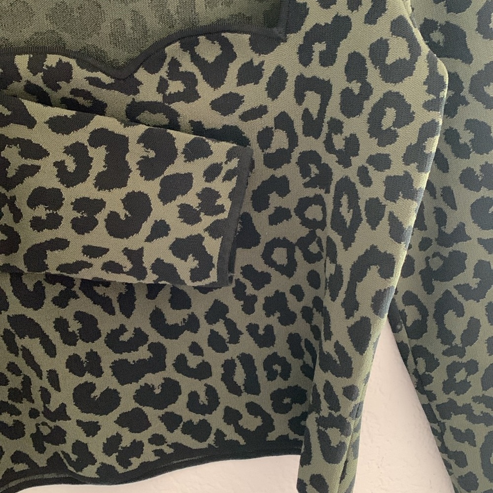 AQUA animal print sweater - Picture 6 of 7